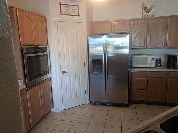 2nd image of 2689 Candlewood Dr