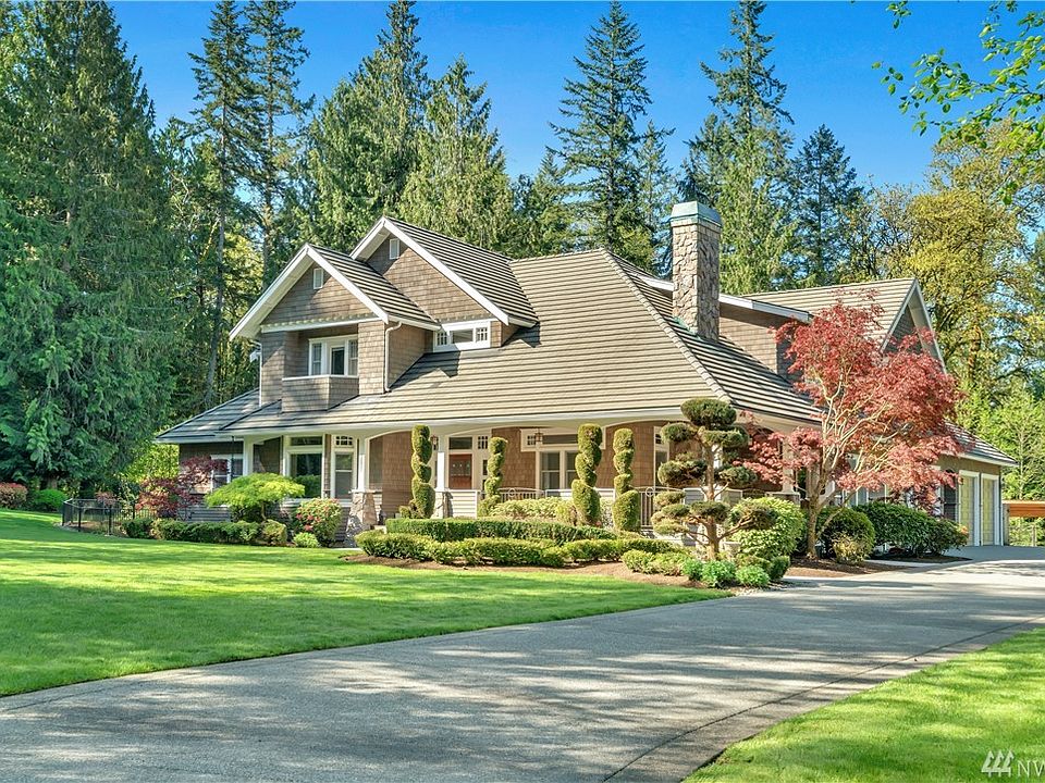1st image of 12827 206th Ave NE