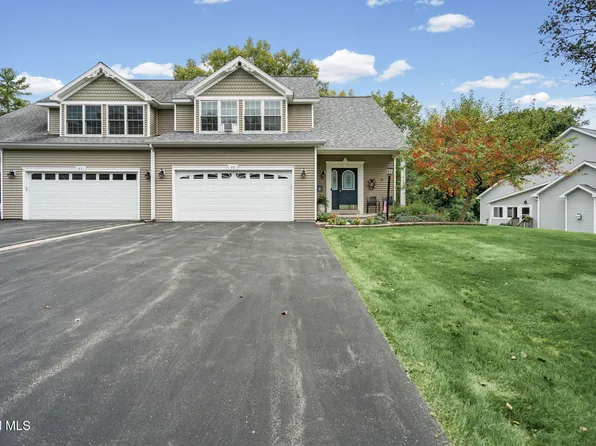 49 Oakmont Street, Niskayuna, NY 12309