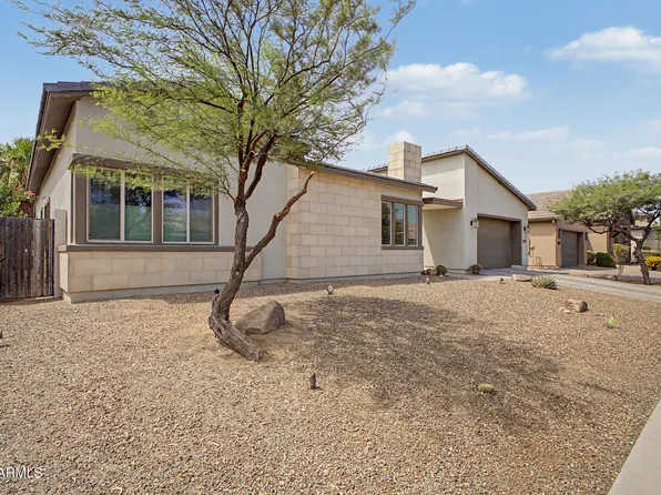 3671 E AQUARIUS Place, Chandler, AZ 85249