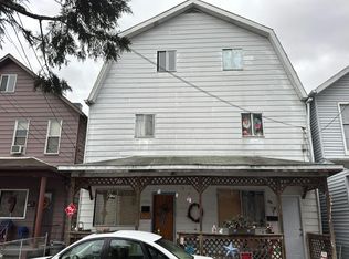 214 E South St, Connellsville, PA 15425