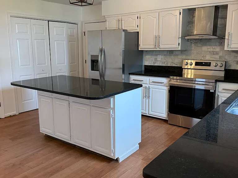 4520 Van Dyck Dr — Photo 3