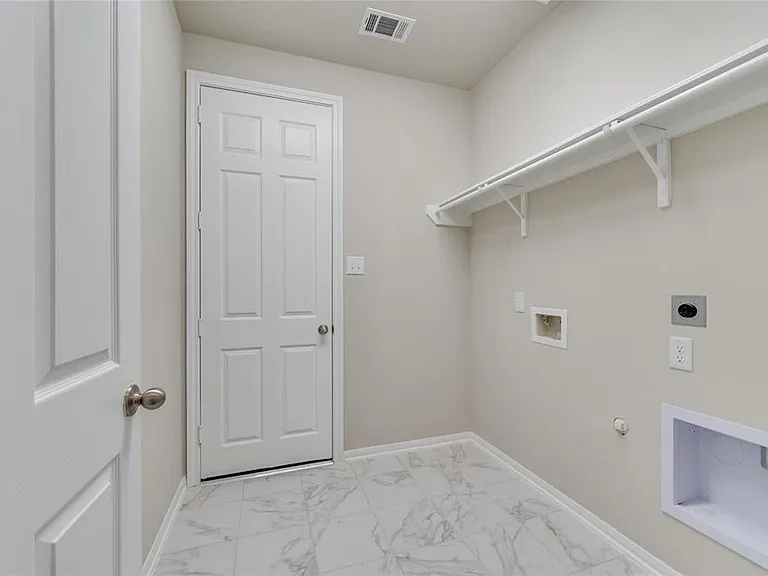 2639 Westward Hill Dr — Photo 17
