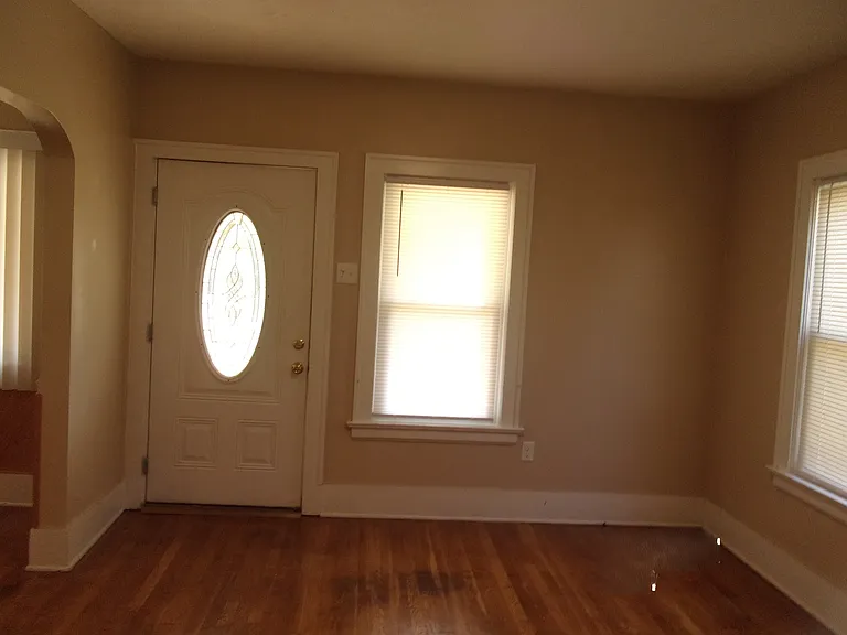 2810 Northland St — Photo 6