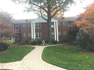 185 Bryant Ave APT 2G, White Plains, NY 10605