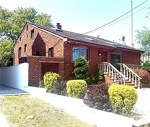 80 Whitman Drive, #1