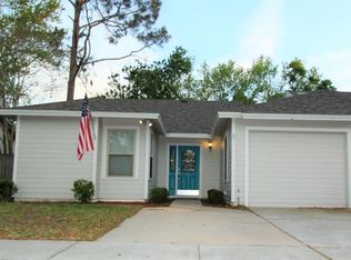 14344 Courtney Woods Ln, Jacksonville, FL 32224