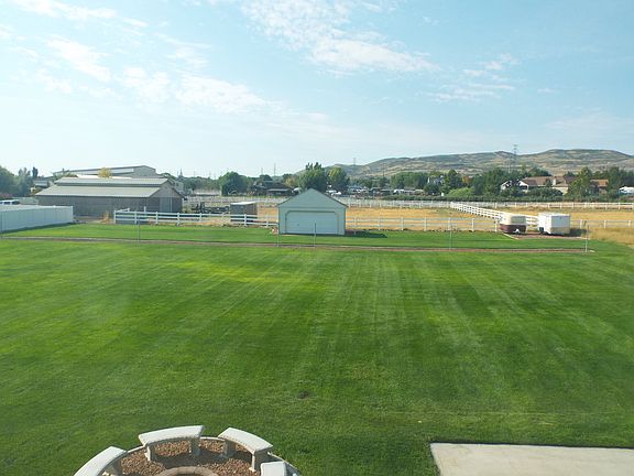 Shed & additional RV parking