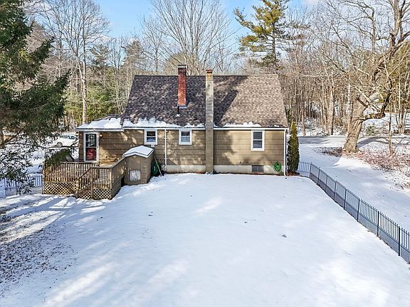 4th image of 146 Hosmer St