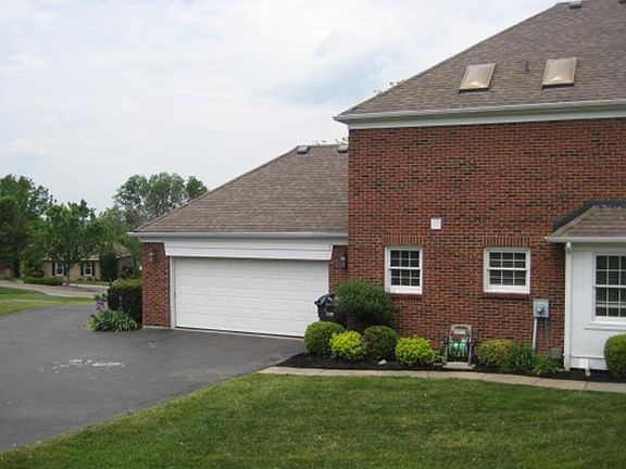 3rd image of 3565 Sherbrooke Drive