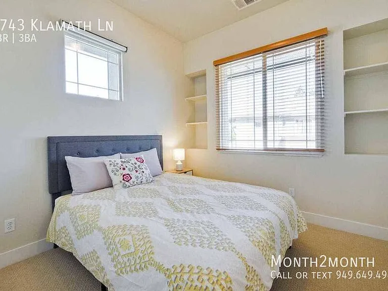 3743 Klamath Ln — Photo 15