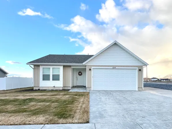 1219 W 3440 S, Nibley, UT 84321