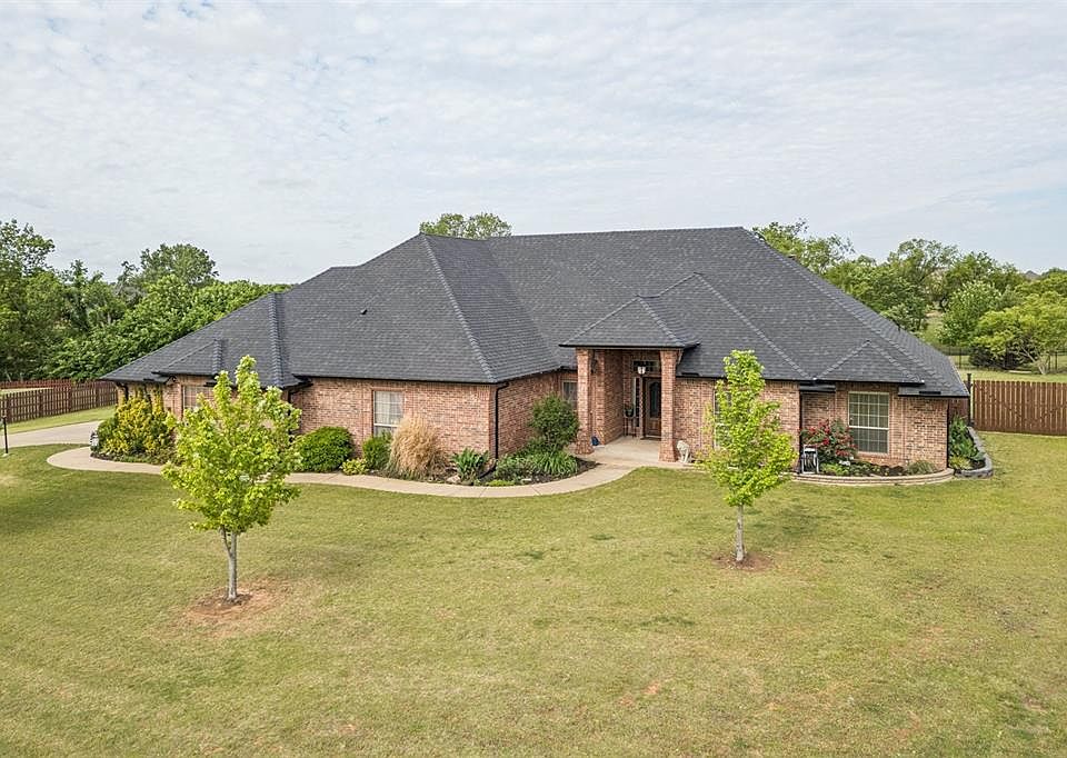 1st image of 14543 Ashwood Ct