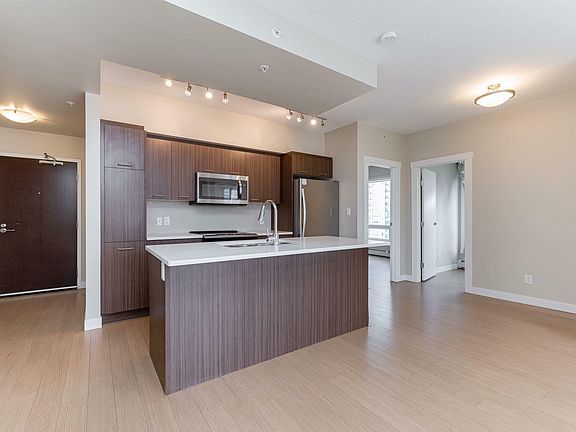 5th image of 10410 102nd Ave NW #2002
