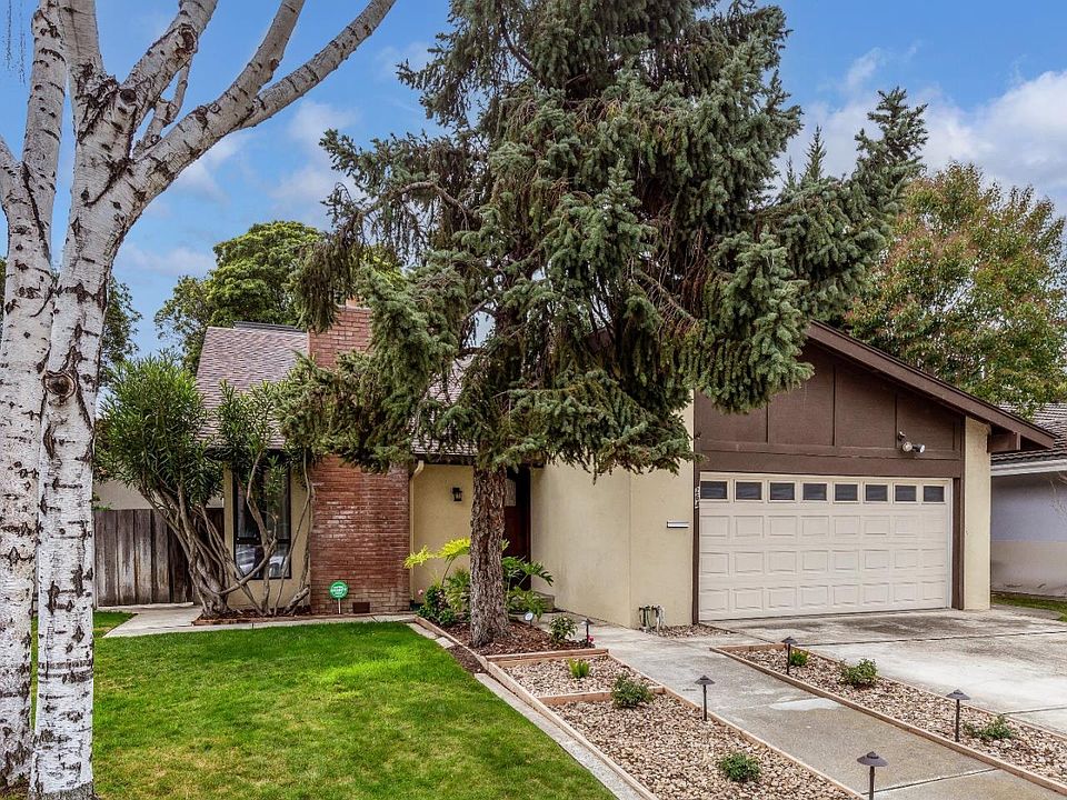 1st image of 264 Los Palmos Way