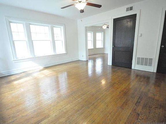 5th image of 1550 E Broad St APT 205