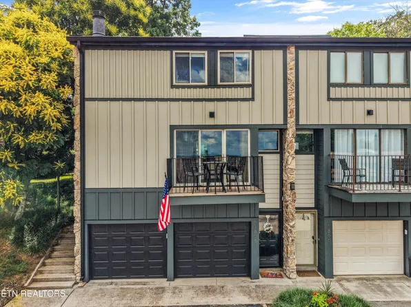 1858 Cherokee Bluff Dr #35, Knoxville, TN 37920