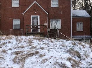 2326 Laketon Rd, Pittsburgh, PA 15221