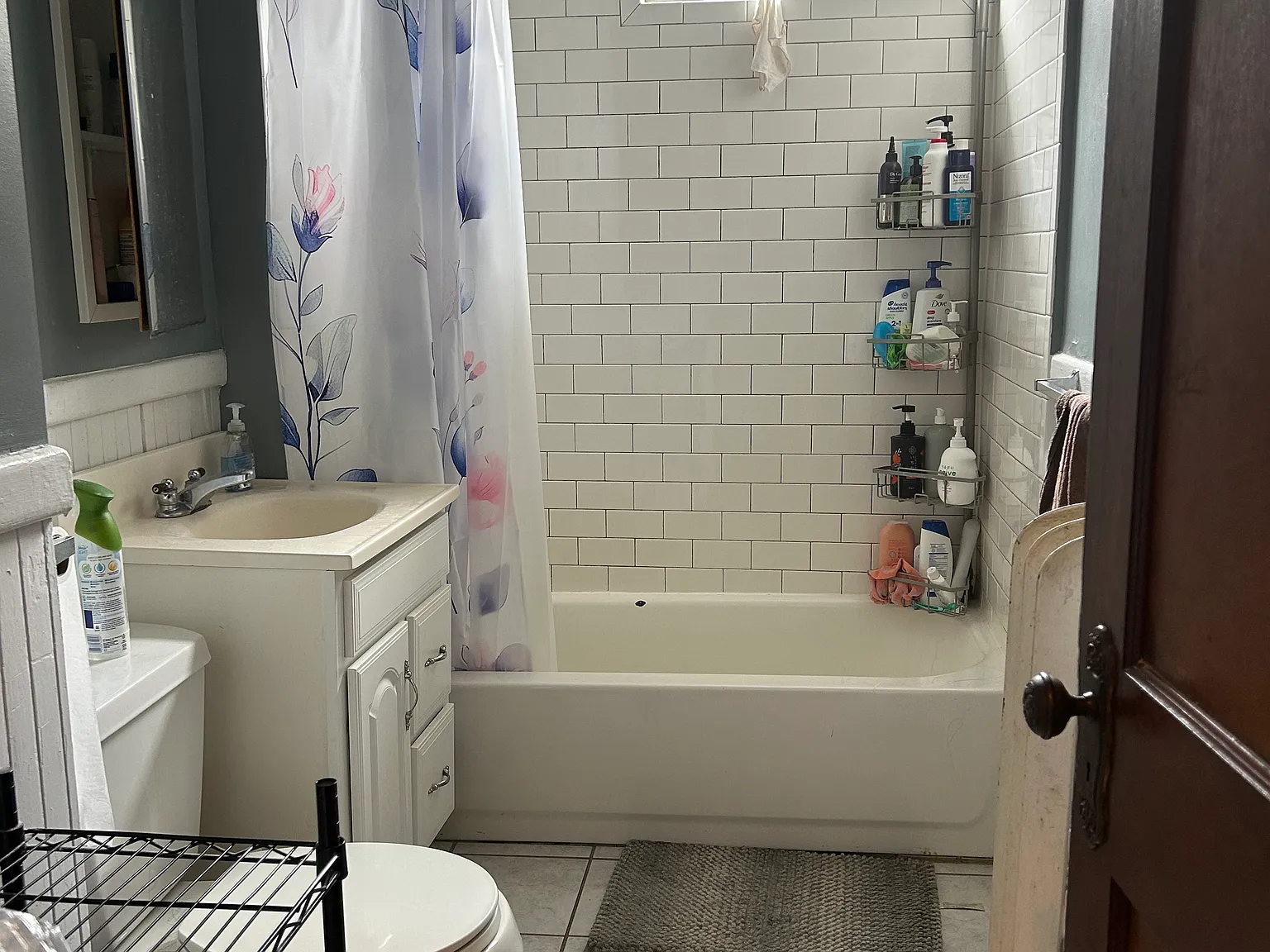 6 bed, $7,745 — Photo 2
