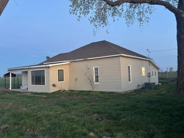 10207 E Trail West Rd, Burrton, KS 67020