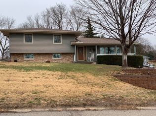 301 Timber Dr, Council Bluffs, IA 51503