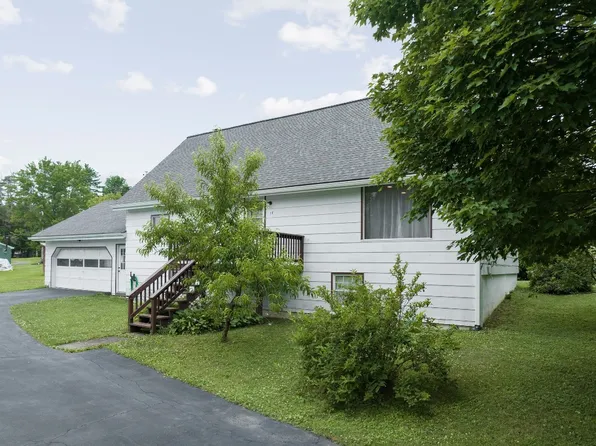 17 Clinton St, Greene, NY 13778