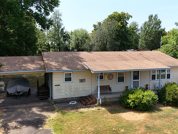 5th image of 414410 E 1074th Rd