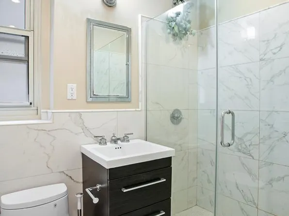 210 West 19th Street 3A image 5 of 6