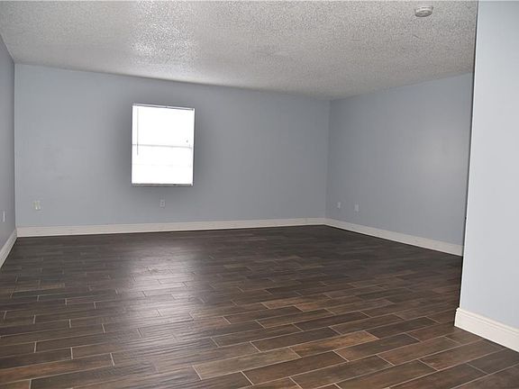 3rd image of 4335 Aegean Dr APT 118A