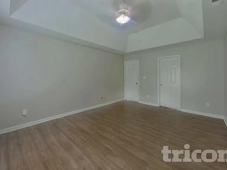 3424 Ann Franklin Ct — Photo 9