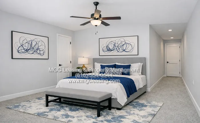 130 Barberry Ln — Photo 3