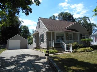 2424 Midday St, Jackson, MI 49203