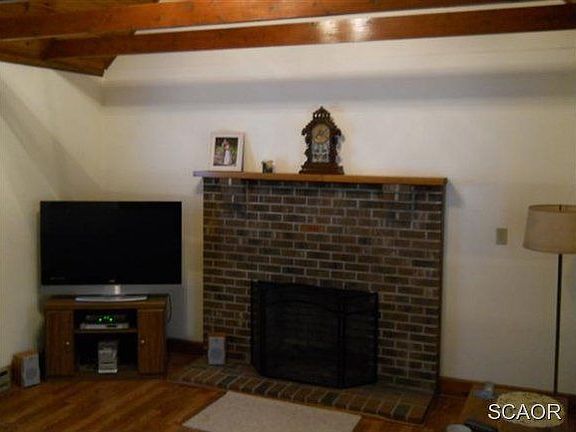 4th image of 25684 Brookside Dr