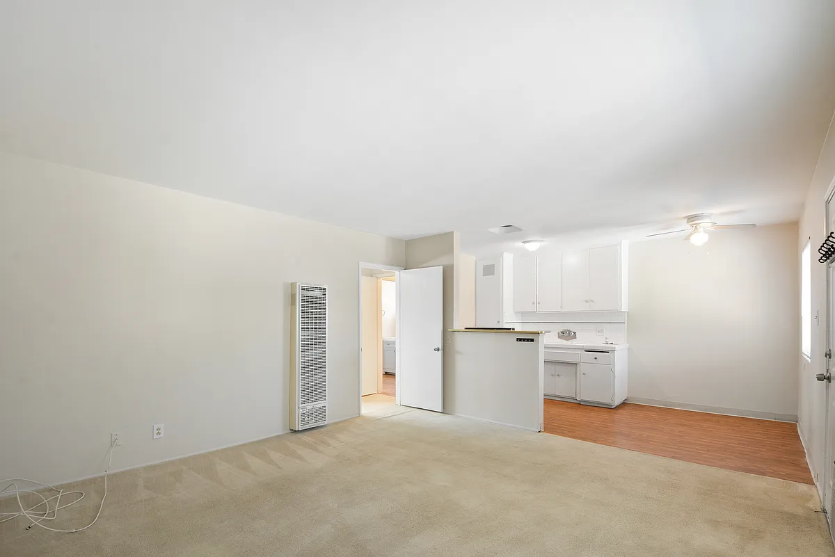 Building Photo - 236 E Olive Ave #K