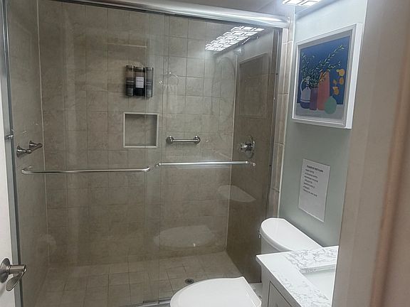 5th image of 303 Atlantic Ave APT 404