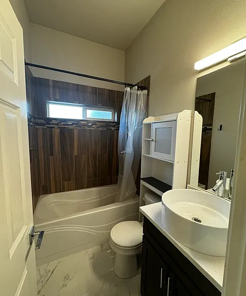 58 SW Brook St #B — Photo 15