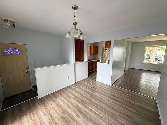 2nd image of 30058 Halecreek St