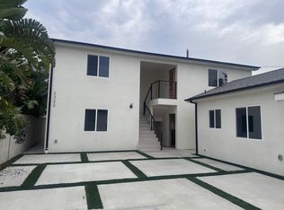 2322 N Naomi St #101, Burbank, CA 91504