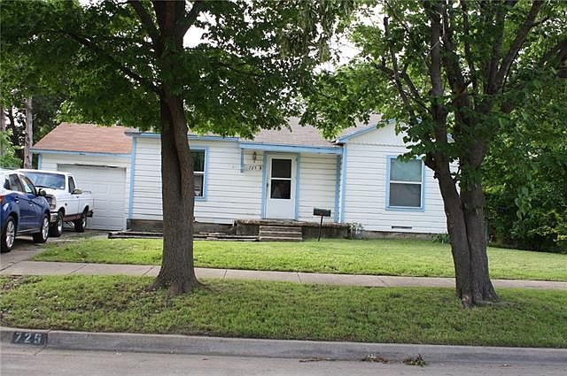 1st image of 725 Edgefield Dr