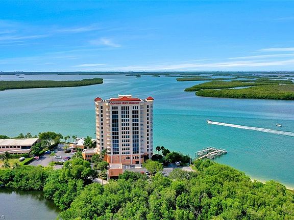3rd image of 8771 Estero Blvd #202