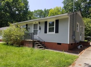 1504 Willow Rd, Greensboro, NC 27401