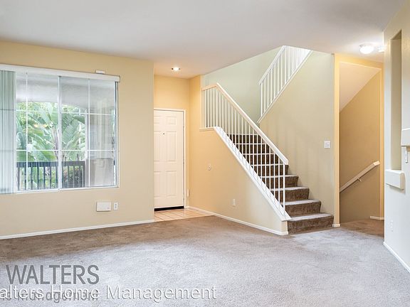 2nd image of 942 Camino De La Reina Unit 21