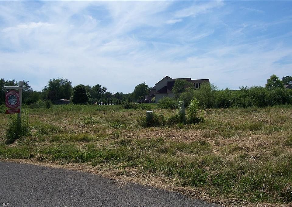 1st image of Crowberry Dr Lot 8