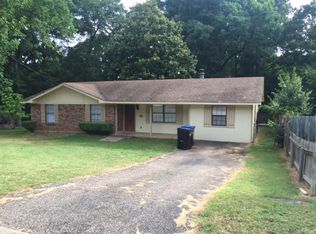 101 Lewan Cir, Longview, TX 75604