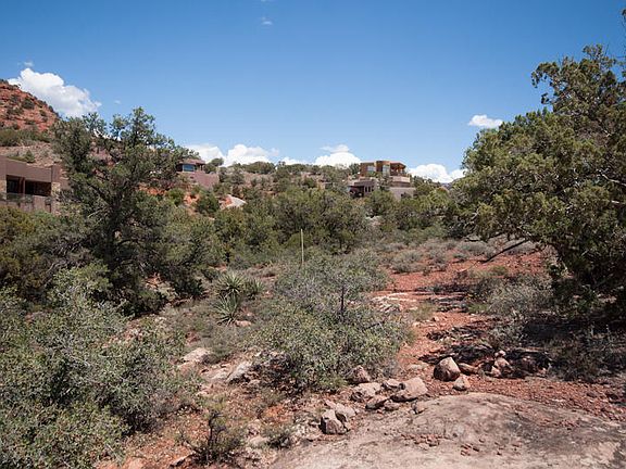 4th image of 180 Scenic Dr