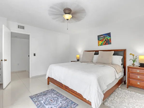 728 Mill Valley Place #728, West Palm Beach, FL 33409