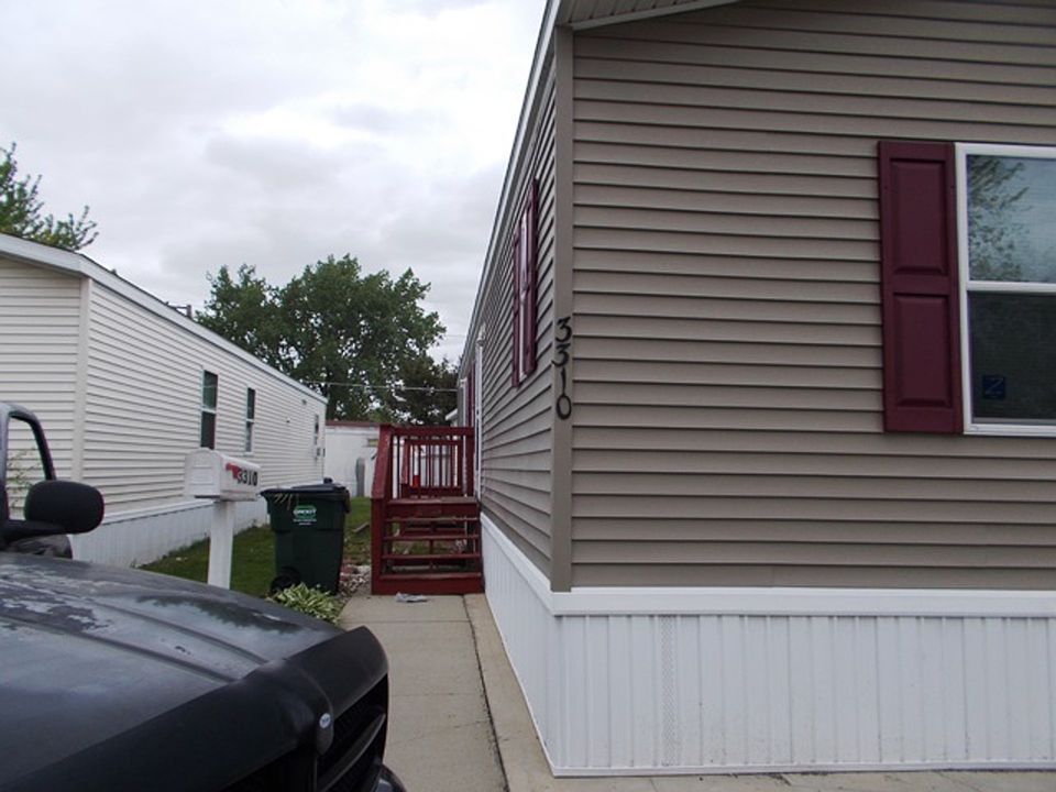 1st image of 3310 Mobile Blvd