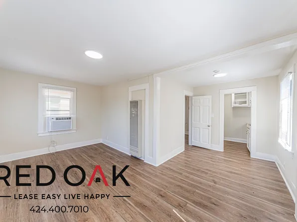 14371 Chatsworth Dr #14371, San Fernando, CA 91340