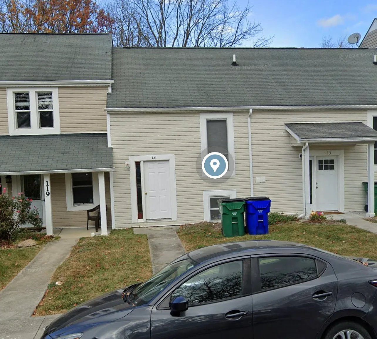 121 Lucas Dr — Photo 1