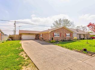 2408 Middleground Dr, Owensboro, KY 42301